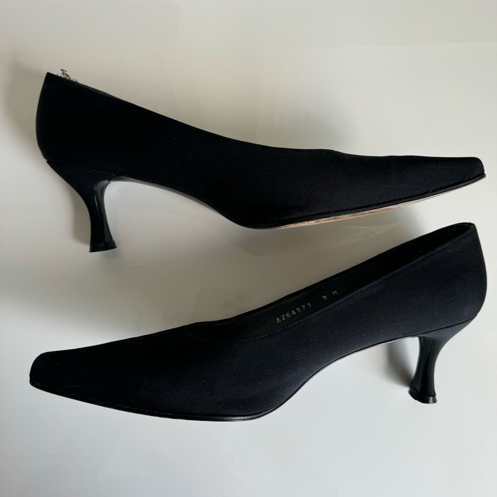 Stuart Weitzman Low Black Pointed Toe Heels - image 7